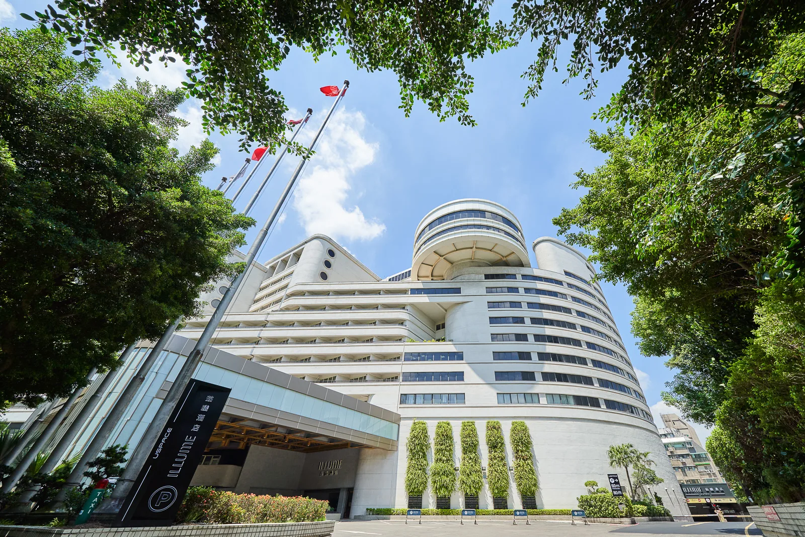Taipei Hotel Recommendations With Real Reviews|7,284 Real Reviews Reveal Why ILLUME TAIPEI Is Travelers’ Top Choice 1 일루메 타이베이|호텔 외관
