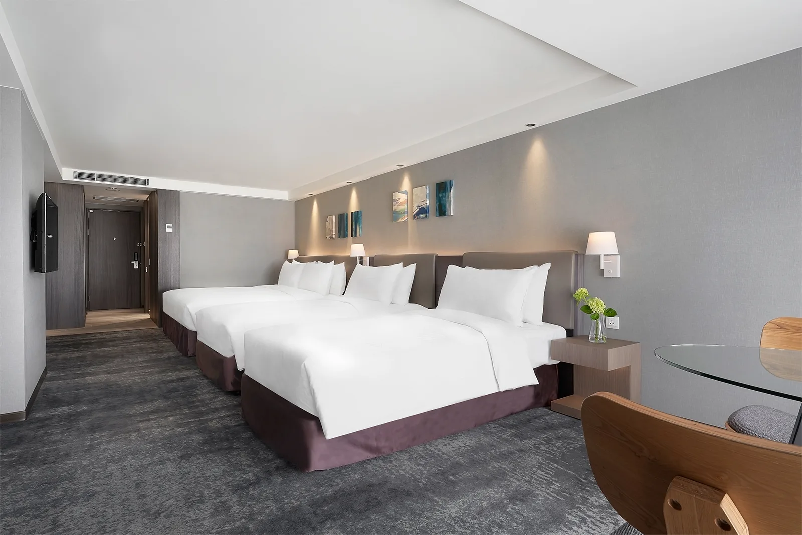 Premier Family Room 4 プレミア ファミリーゲストルーム ワンキングベッド&シングルベッド2台