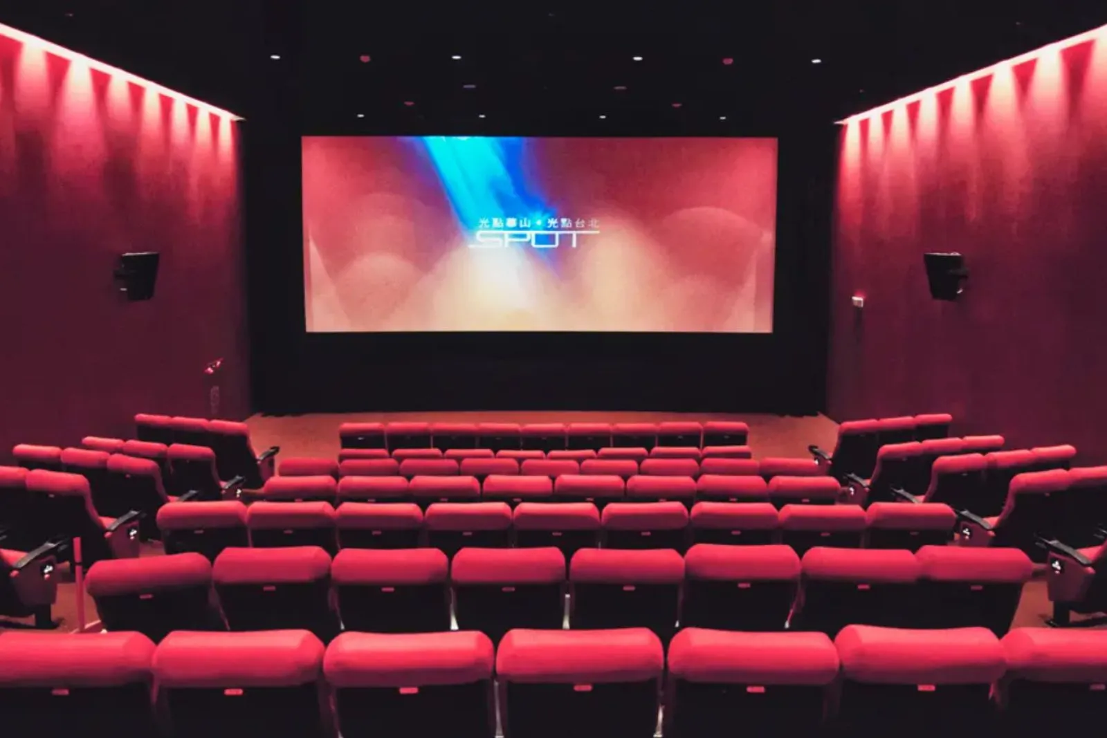 Beat the Heat in Taipei: MRT Day Trip to Zhongshan, Ximen & Gongguan + Hotel Stay Tips 4 4