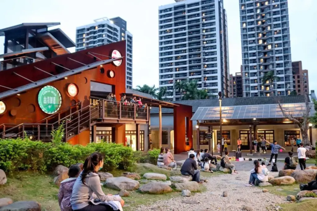 Photo Credit Foreigners in Taiwan