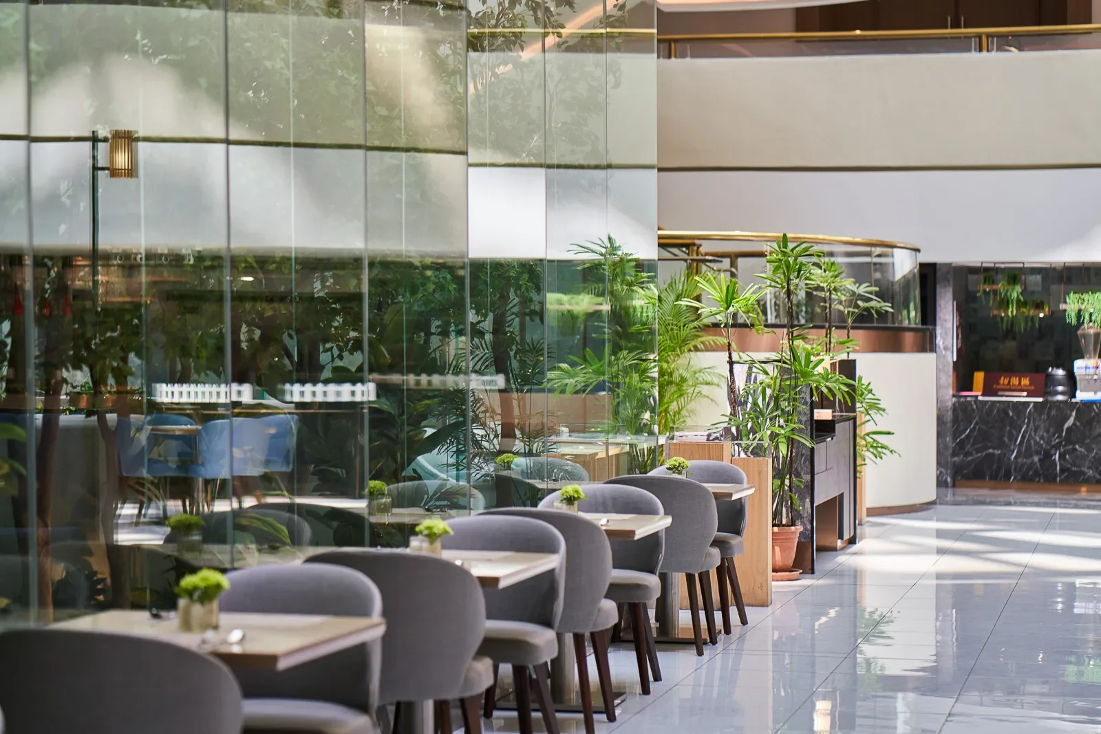 ILLUME TAIPEI Sunny Buffet Dining Area